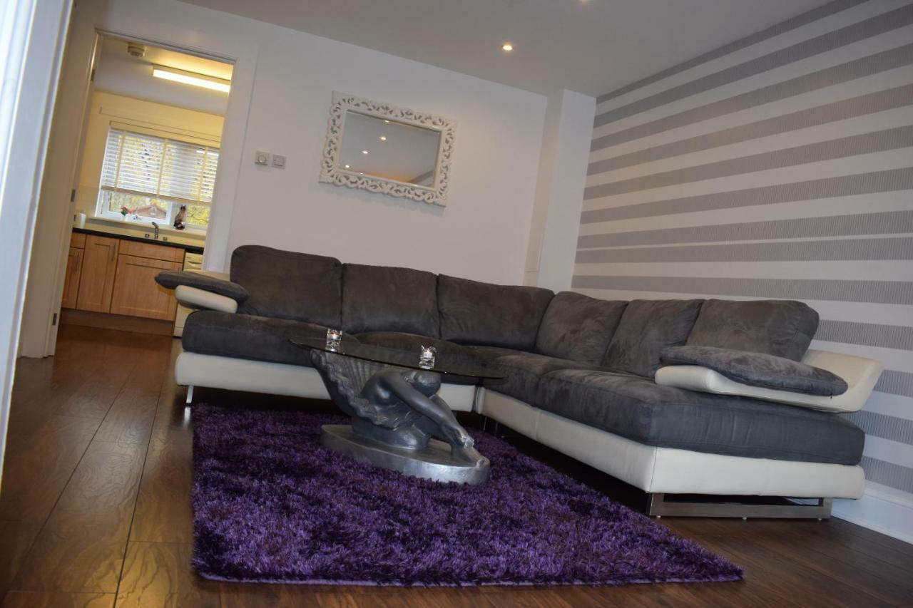 גלאזגו Silverburn New House With Free Parking And Nice Garden מראה חיצוני תמונה